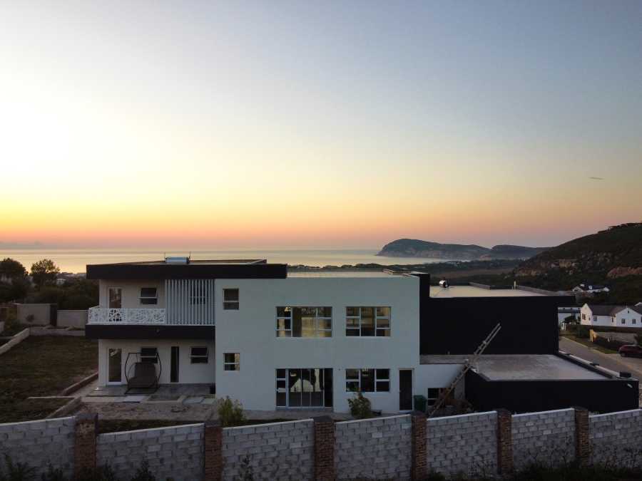 0 Bedroom Property for Sale in Whale Rock Western Cape